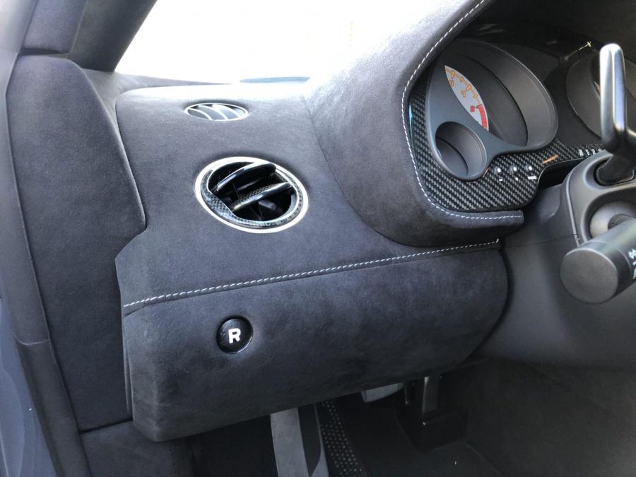 Детали интерьера Lamborghini Gallardo Superleggera 2008 года  (фото 93 из 126)